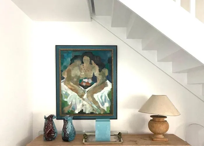 Jardin Marenda - 2 Bedroom Flat With Idyllic Garden In Old Town - In Apartamento