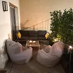 2 Bedroom Flat With Garden In